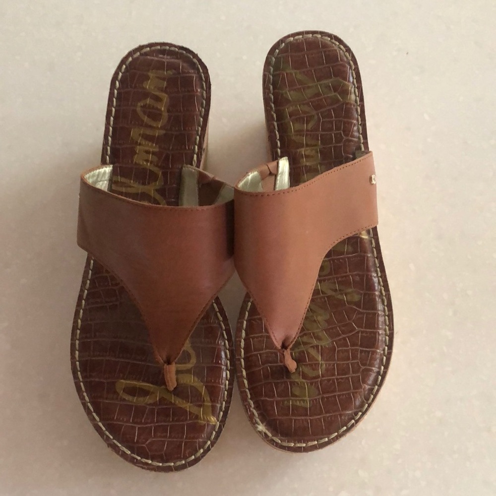 Wedge sandals